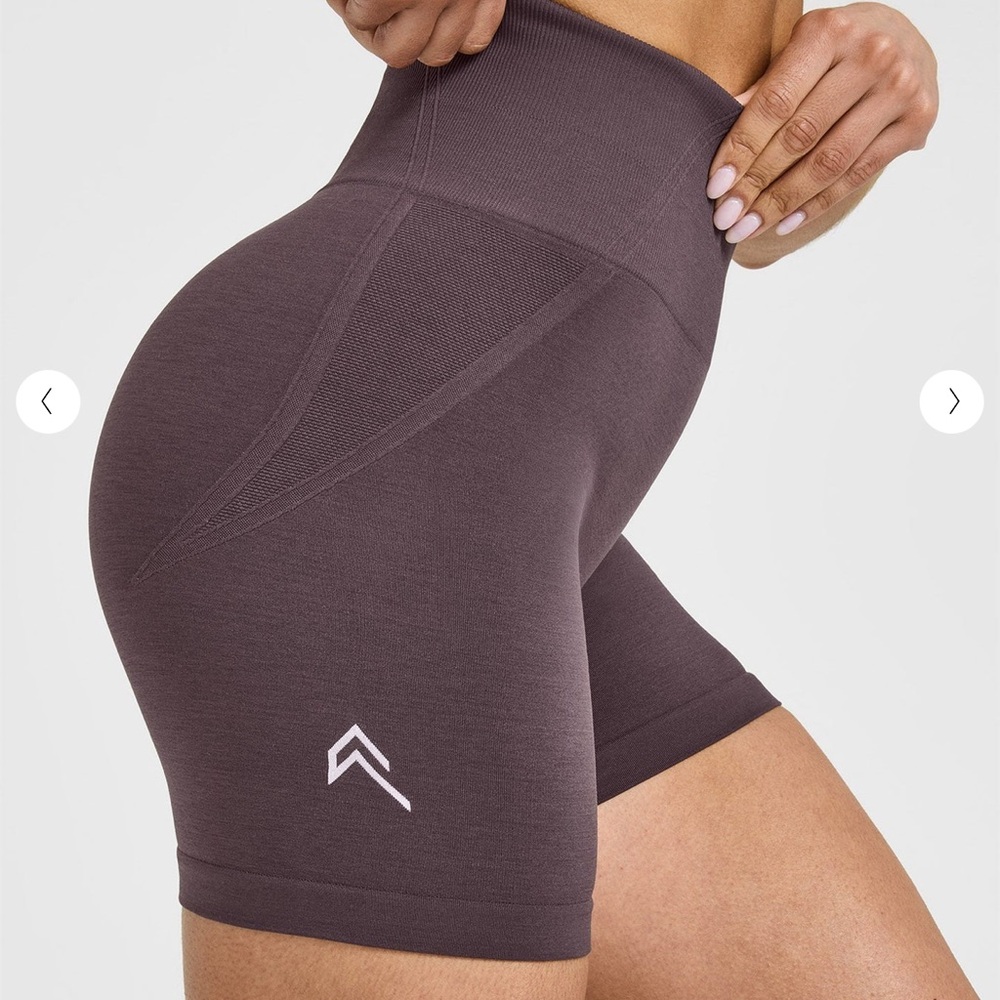 Oner Active Effortless Shorts in Dark Umber Brown - Small